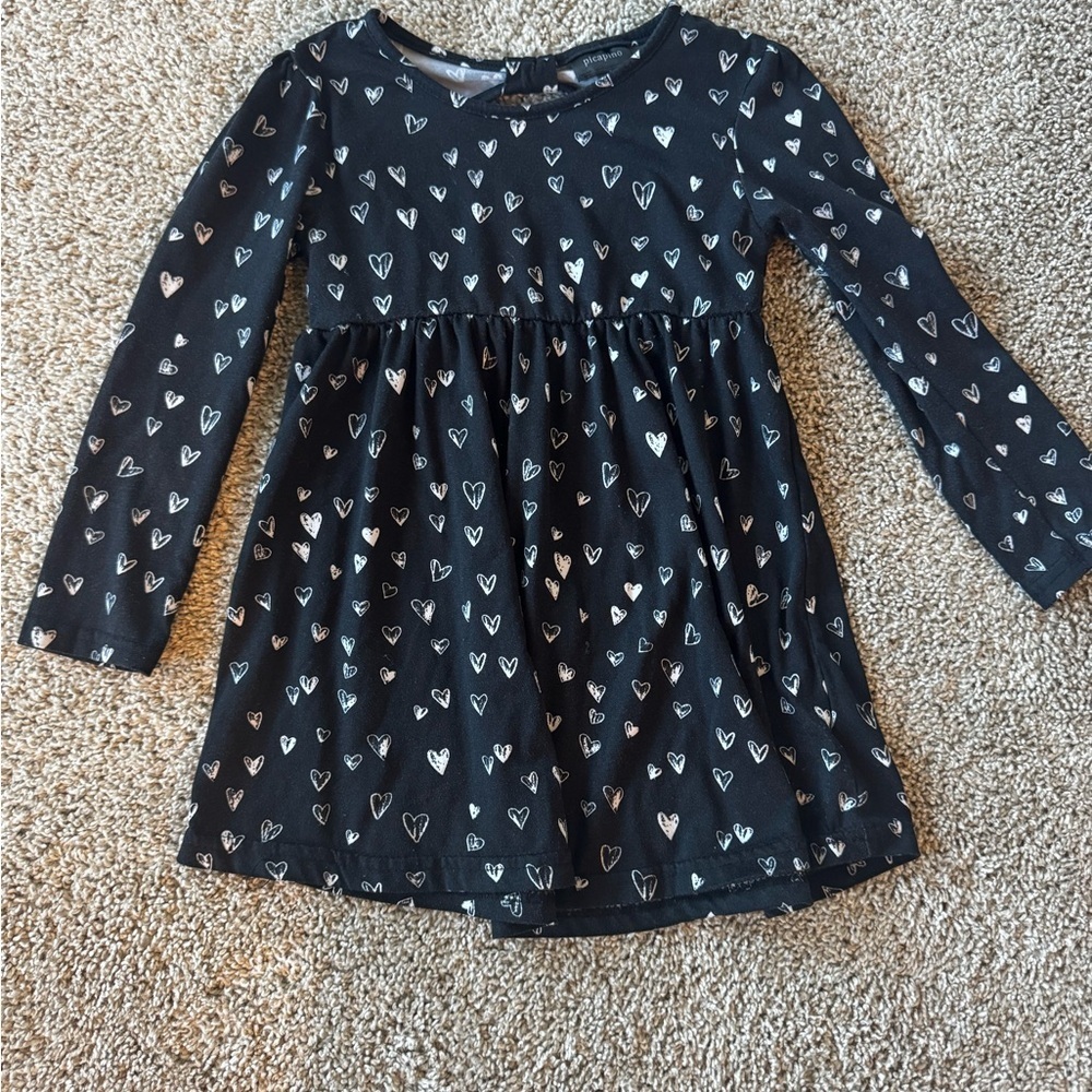 Girls Long Sleeve Dress | Black & White Heart Print | Valentines Day Size Medium - Picture 2 of 7